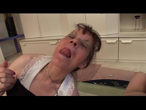 ❤️ Twee oumas en een oupa het 'n drietal ❤❌ Porno by ons af.pornoxlxx.ru ❌